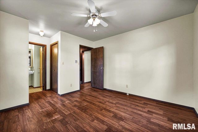 20 VILLA Circle, Knoxville, IL 61448