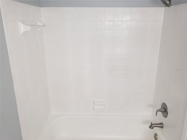 14027 VILLAGE VIEW DRIVE, Tampa, FL 33624