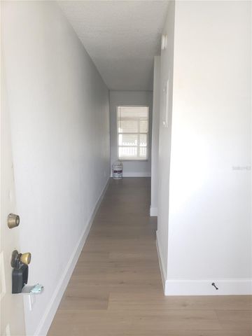 14027 VILLAGE VIEW DRIVE, Tampa, FL 33624