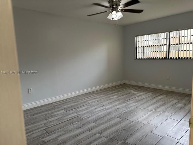 18875 NW 62nd Avenue 115, Hialeah, FL 33015
