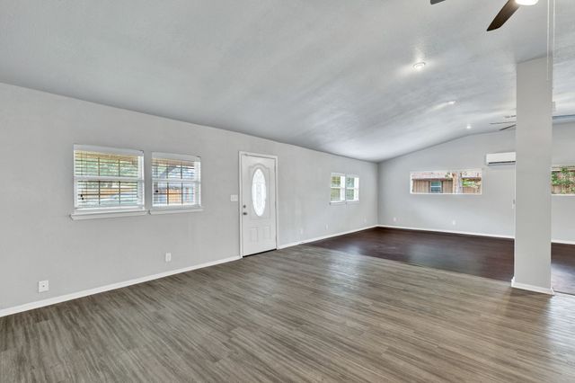 105 Alice Drive, Little Elm, TX 75068