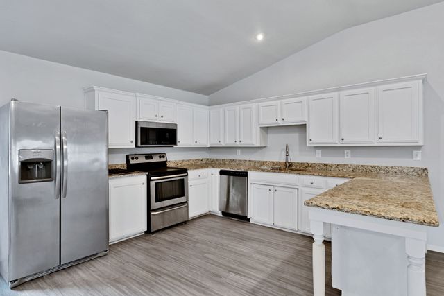105 Alice Drive, Little Elm, TX 75068