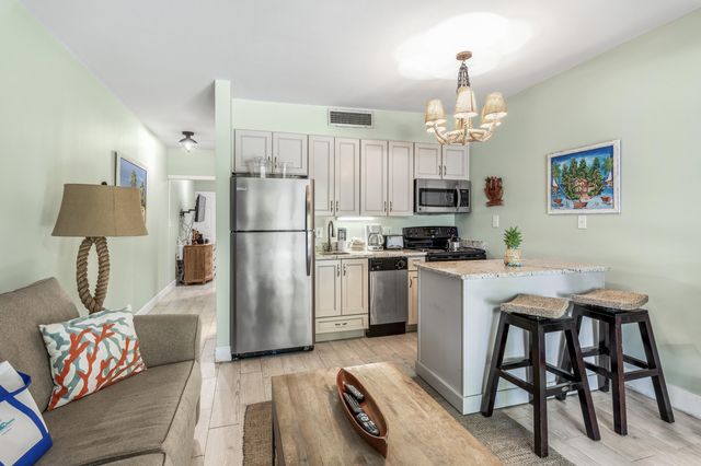 1030 E Highway 98 12, Destin, FL 32541