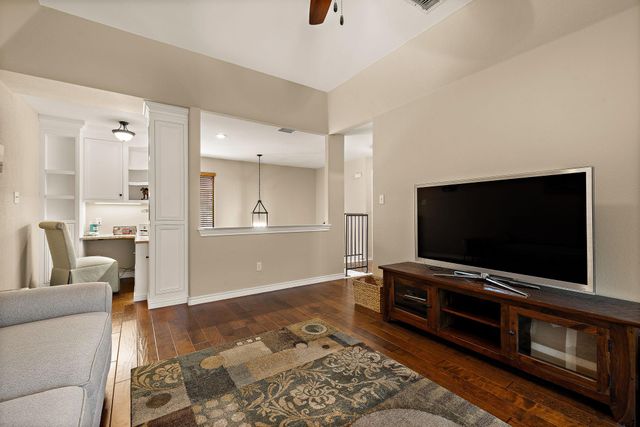 412 Eagle, Lakeway, TX 78734