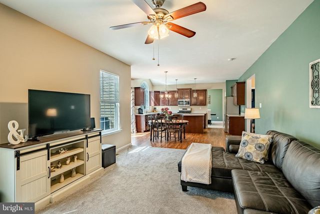 1345 NORTHUMBERLAND RD, Coatesville, PA 19320