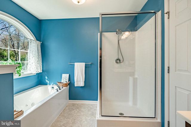 1345 NORTHUMBERLAND RD, Coatesville, PA 19320