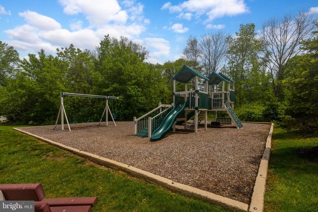 1345 NORTHUMBERLAND RD, Coatesville, PA 19320