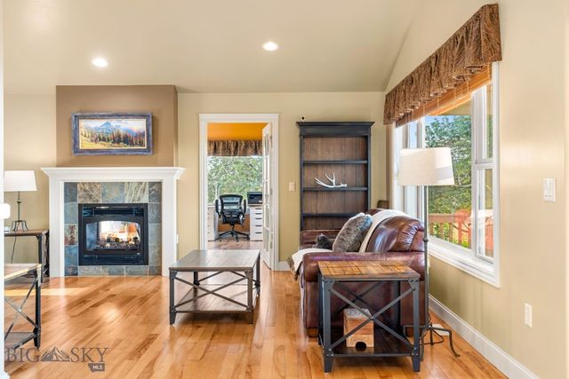 827 Antelope Ridge, Belgrade, MT 59714