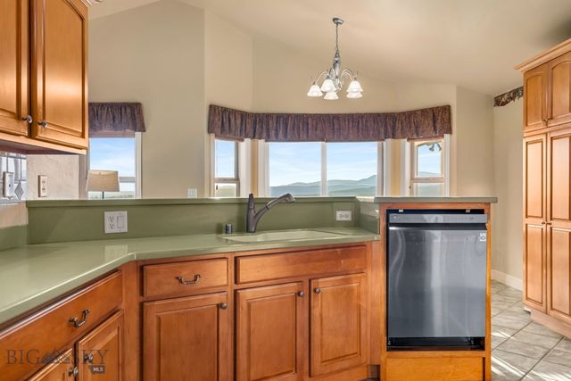 827 Antelope Ridge, Belgrade, MT 59714