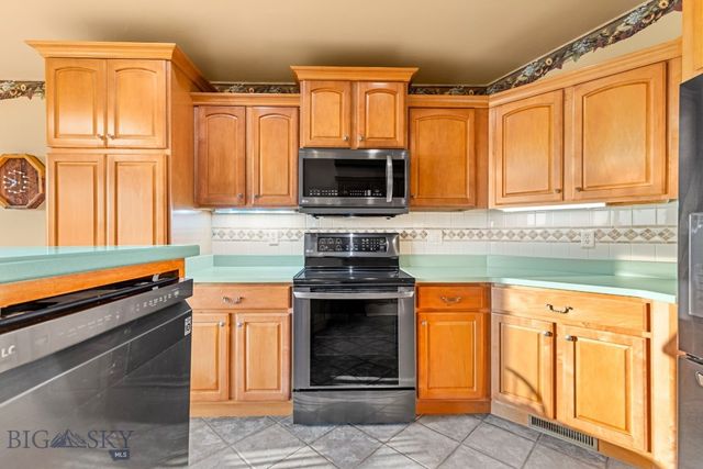 827 Antelope Ridge, Belgrade, MT 59714