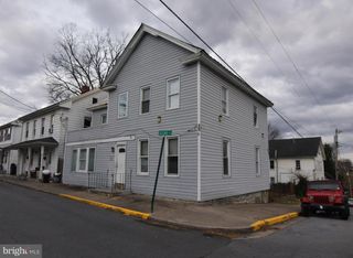 601 SECOND ST, Martinsburg, WV 25404
