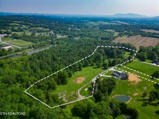 4945 Wise Springs Rd, Knoxville, TN 37918
