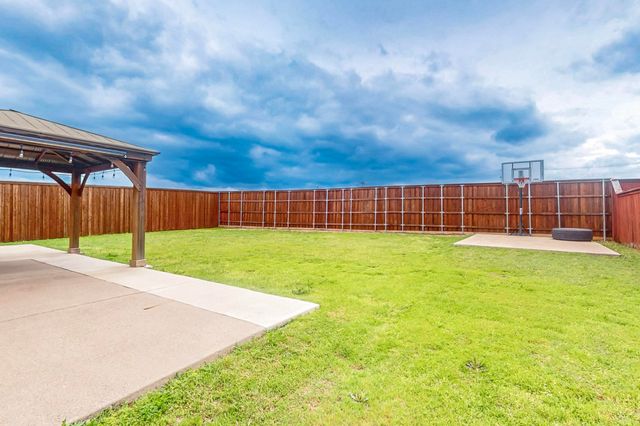 970 Austin Lane, Lavon, TX 75166