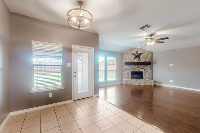 970 Austin Lane, Lavon, TX 75166