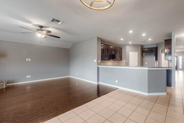 970 Austin Lane, Lavon, TX 75166