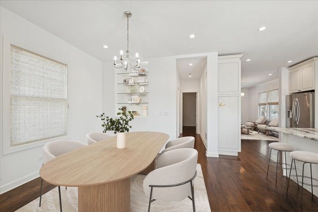 4036 N Parkside Avenue, Chicago, IL 60634