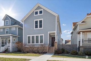 4036 N Parkside Avenue, Chicago, IL 60634