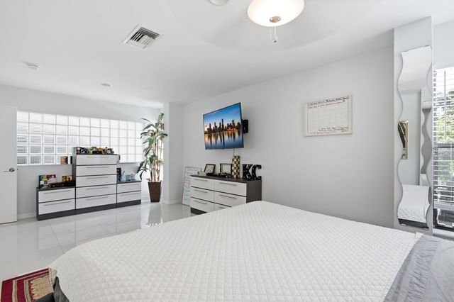 8302 NW 15TH Court, Coral Springs, FL 33071