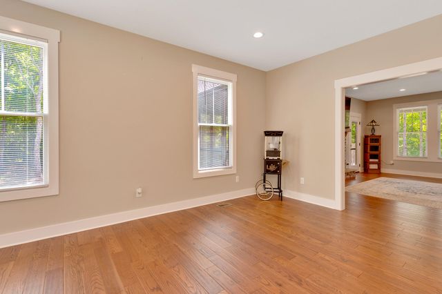 2756 Clear Brooks Drive, Signal Mountain, TN 37377