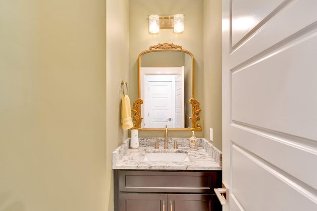 2756 Clear Brooks Drive, Signal Mountain, TN 37377