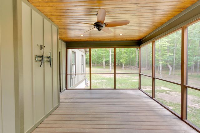 2756 Clear Brooks Drive, Signal Mountain, TN 37377