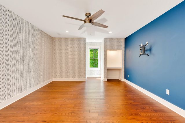 2756 Clear Brooks Drive, Signal Mountain, TN 37377