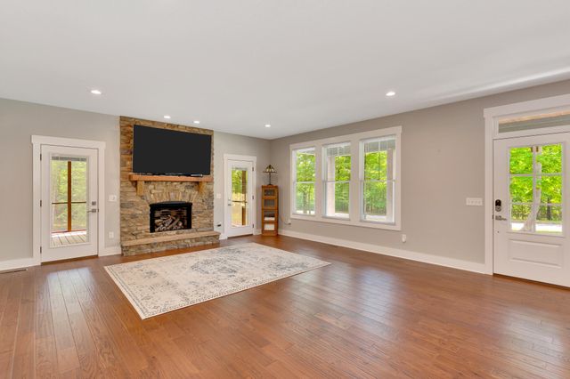 2756 Clear Brooks Drive, Signal Mountain, TN 37377