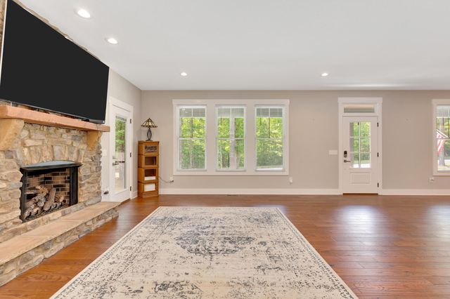2756 Clear Brooks Drive, Signal Mountain, TN 37377
