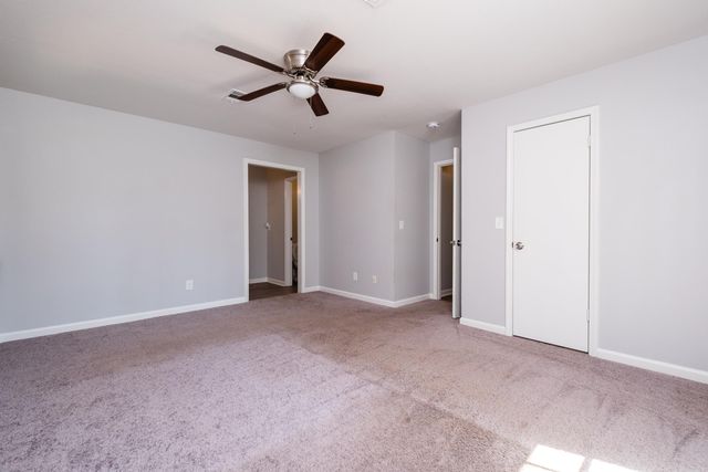 5 Smoking Oaks Drive, Maumelle, AR 72113