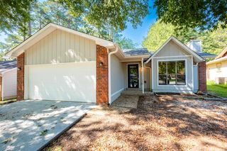 5 Smoking Oaks Drive, Maumelle, AR 72113