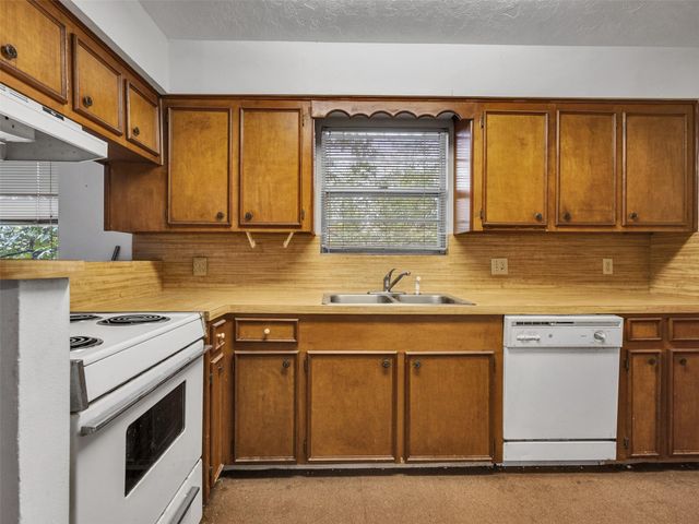 21822 Roseville Drive, Spring, TX 77388