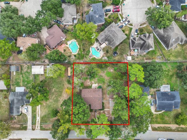 21822 Roseville Drive, Spring, TX 77388