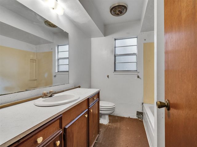 21822 Roseville Drive, Spring, TX 77388