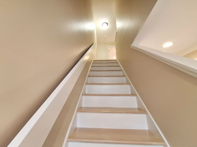 238 Skyview Drive 238, Cromwell, CT 06416