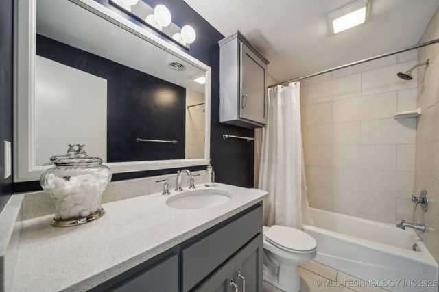 1401 S Woodland Drive, Okmulgee, OK 74447