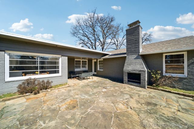 1401 S Woodland Drive, Okmulgee, OK 74447