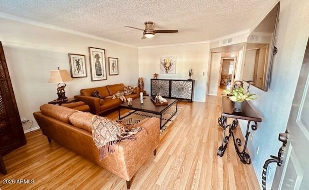 4329 E CAPRI Avenue 212, Mesa, AZ 85206