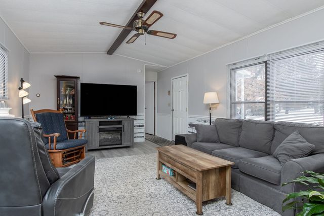 25 Village Drive, Raymond, NH 03077