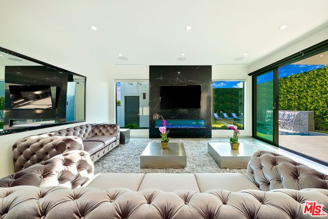 1855 STEARNS Drive, Los Angeles, CA 90035