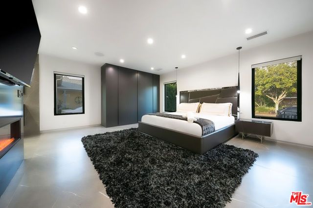 1855 STEARNS Drive, Los Angeles, CA 90035