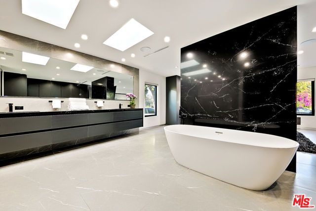 1855 STEARNS Drive, Los Angeles, CA 90035