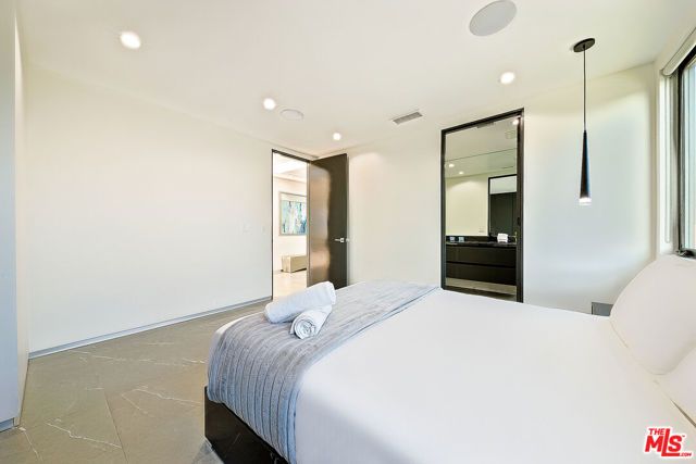 1855 STEARNS Drive, Los Angeles, CA 90035