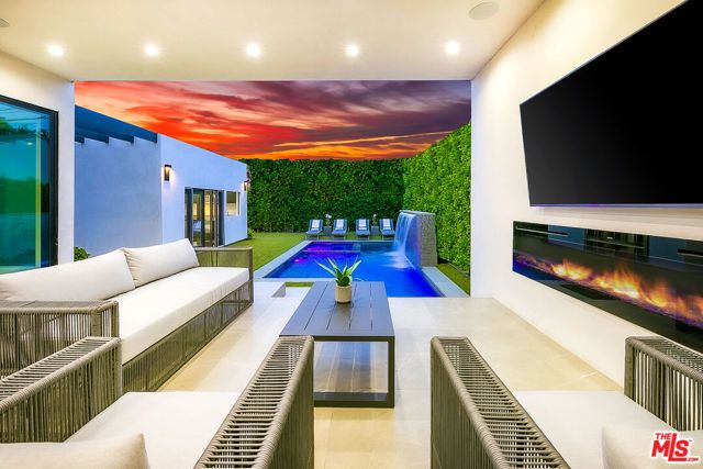 1855 STEARNS Drive, Los Angeles, CA 90035