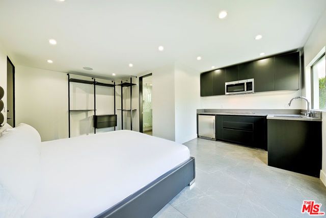 1855 STEARNS Drive, Los Angeles, CA 90035