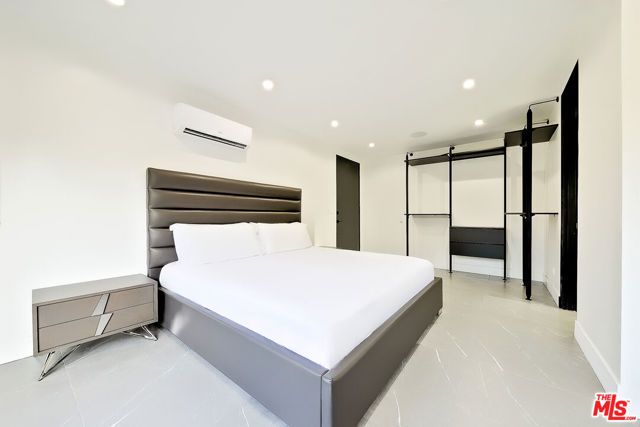 1855 STEARNS Drive, Los Angeles, CA 90035