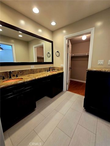 4509 Guava, Seal Beach, CA 90740