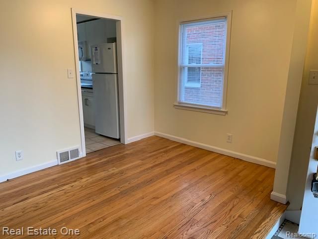 1726 Moran Avenue, Lincoln Park, MI 48146