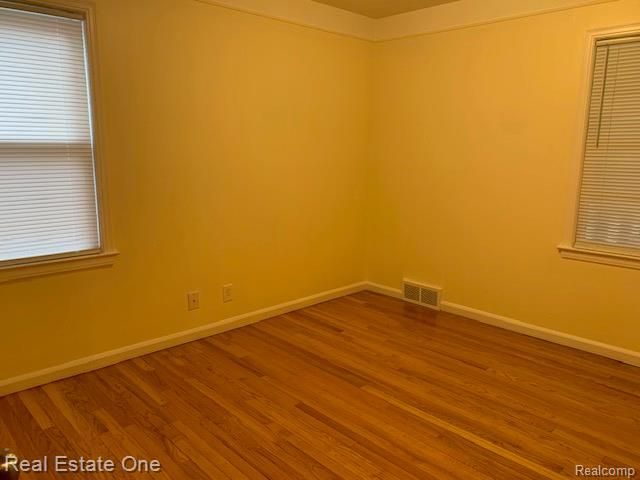 1726 Moran Avenue, Lincoln Park, MI 48146