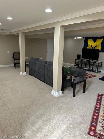 22455 Olmstead Street, Dearborn, MI 48124