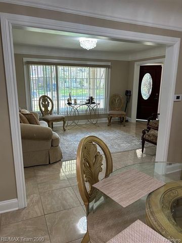 22455 Olmstead Street, Dearborn, MI 48124